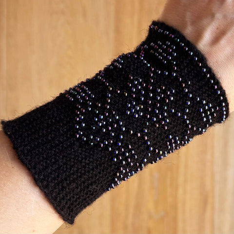 Vilnonės riešinės (#254)