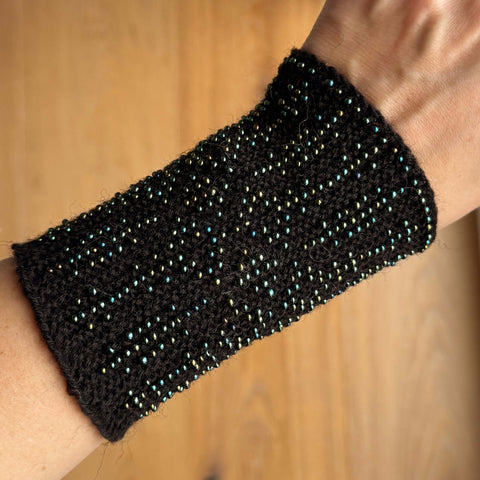 Vilnonės riešinės (#306)